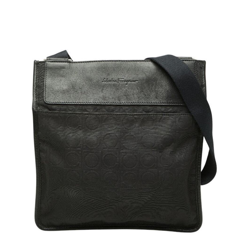 Salvatore Ferragamo Gancini Shoulder Bag Black